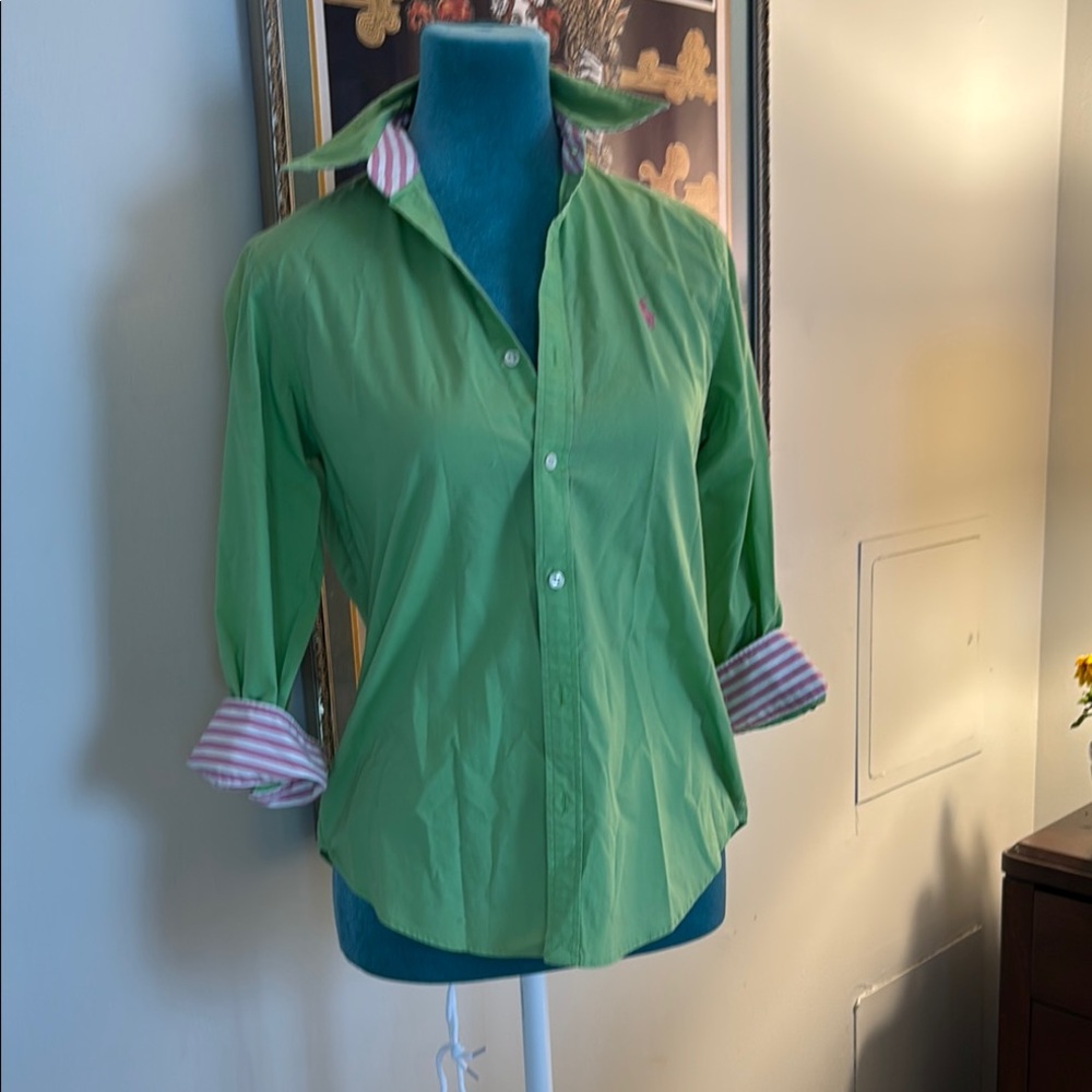 Ralph Lauren SportGreen Button Down Shirt with Notched Collar and Cuffed Sleeves